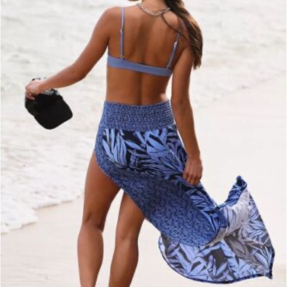 Free People Turning Tide sarong in Navy - Picture 5 of 5